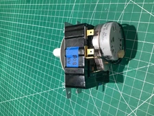 GE 212D1233P012 WE4M364 Dryer Timer AZ181335 | AR808