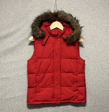 GAP Down Puffer Vest Women s M Red Fur Trim Hood Quilted Vintage Outdoor