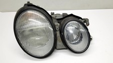 Mercedes W208 - Scheinwerfer Frontscheinwerfer rechts 147552 (05) Mercedes W208 - Scheinwerfer Frontscheinwerfer rechts 147552 (05)