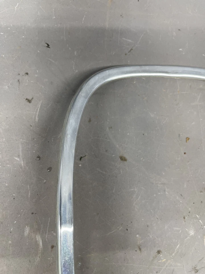 Ford Galaxie 1968 luz trasera moldura moldura luz bisel lámpara trasera personalizada Foto 3 de 4