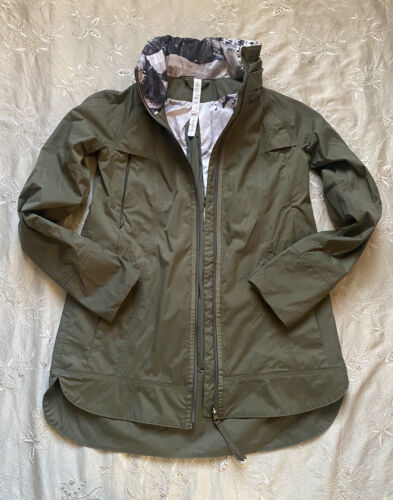 Lululemon Fo Drizzle Jacket Fatigue Green Rain Jacket Waterproof Sz 4 Olive - Afbeelding 1 van 24