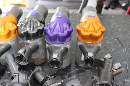 Cordless Dyson Job Lot Triggers, Bins, Cyclones, Brush Heads, Charger Etc - Picture 6 of 8