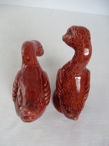 Pottery Plum Red Goose Figurines Vintage Ceramic Geese Set - Picture 5 of 8