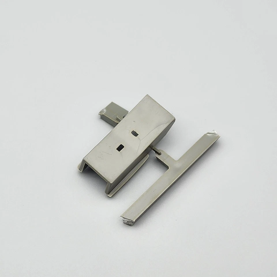 MPC 1/48 Sea Harrier FRS.1 Parts Piece #5 - Image 3 of 4