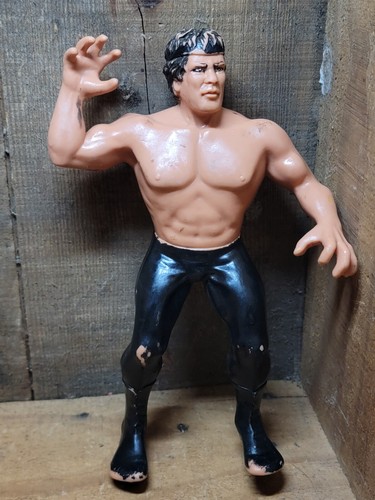 Ricky The Dragon Steamboat 1986 WWF LJN Titan Spor...