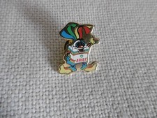 Anstecker / Pin  alt   Ariel -  Waschmittel  ca.  2 .5 cm