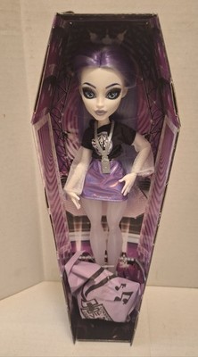 Monster High Buried Secrets Wave 5 Concert Lurks Spectra + Unopened Accessories