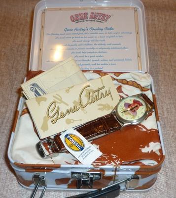 #ad VINTAGE FOSSIL GENE AUTRY LIMITED EDITION WRIST WATCH IN TIN BOX W COA SCARF $32.00