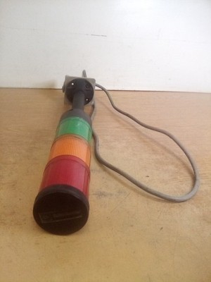 Cutler Hammer E26BL Series A2 Stack Light