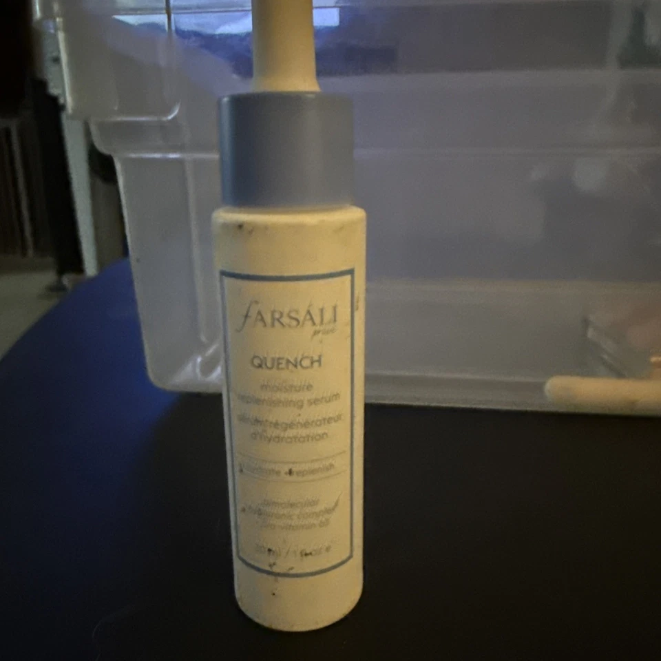 Suero reponedor de humedad FARSALI hidratado + reponer 1 oz nuevo sin caja Foto 2 de 2