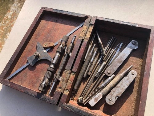 MOORE & WRIGHT etc depth gauge etc WW2 military tool kit with crowfoot marks