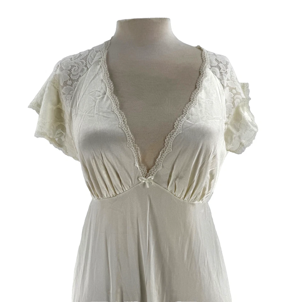 Maxi Vestido Vanity Fair Para Mujer Mediano Marfil Vintage Encaje Nupcial Hada Romántico Foto 2 de 4