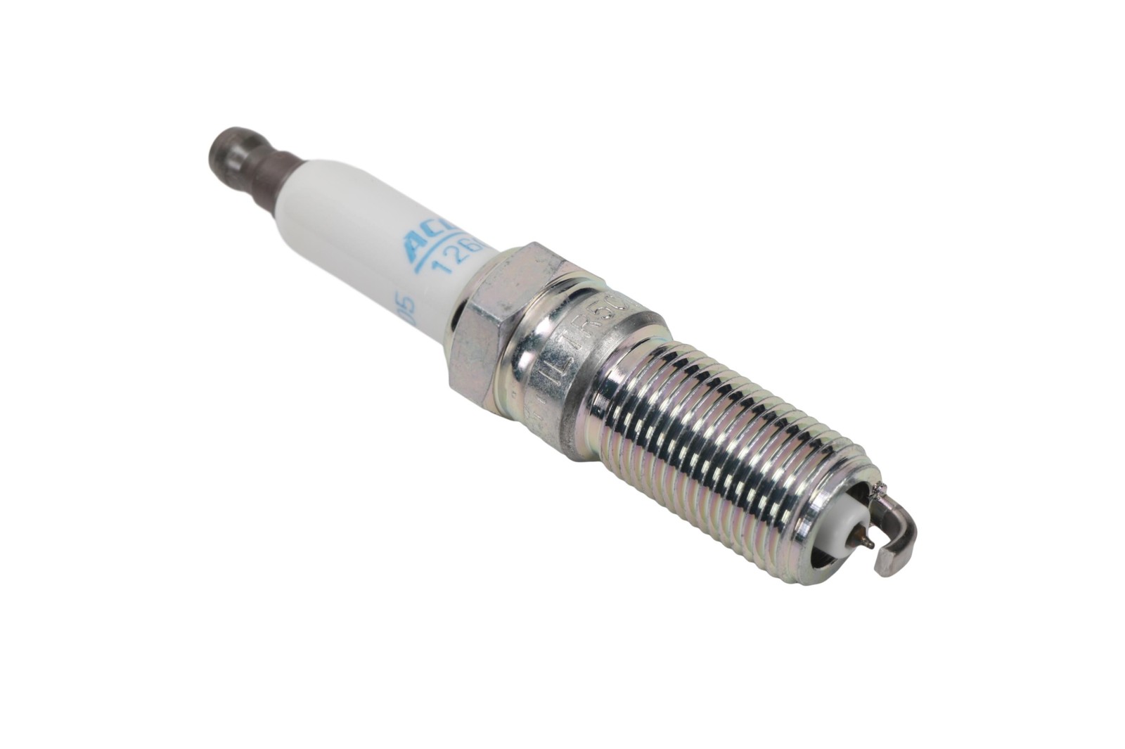 New Genuine General Motors Spark Plug 12681661 OEM