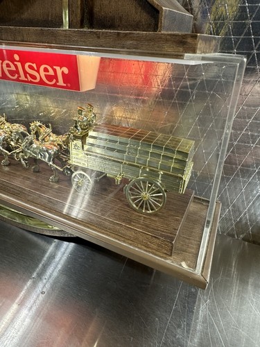 Vintage Budweiser World’s Champion Clydesdale Team Lighted Bar Clock Sign - Picture 8 of 22