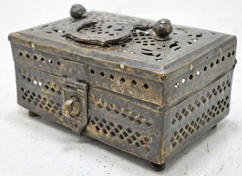 Antique Brass Betel Nuts Jali Cut Supari Box Original Old Hand Crafted Engraved - Picture 3 of 10