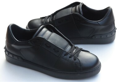 Valentino Low Spike Mens Sneakers Sz 40 US 7 in Triple All Valentino Low Spike Mens Sneakers Sz 40 US 7 in Triple All