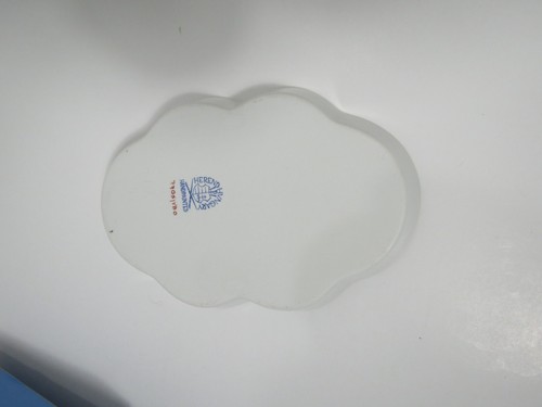 Bandeja o plato Herend QUEEN VICTORIA pintado a mano 7705/VBO Hungría - Imagen 5 de 12