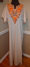 70s VTG Embroidered Maxi Kaftan Tan Orange Brown Flowers Bell Sleeves M L 40