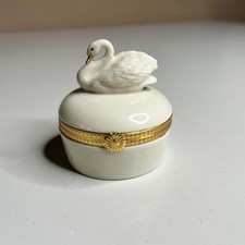 Lenox White Porcelain Swan Trinket Box Small Hinged Round Gold Trim Keepsake