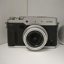 [Near Mint] Fujifilm X30 12.0MP Digital Camera Black English Language -90%NEW
