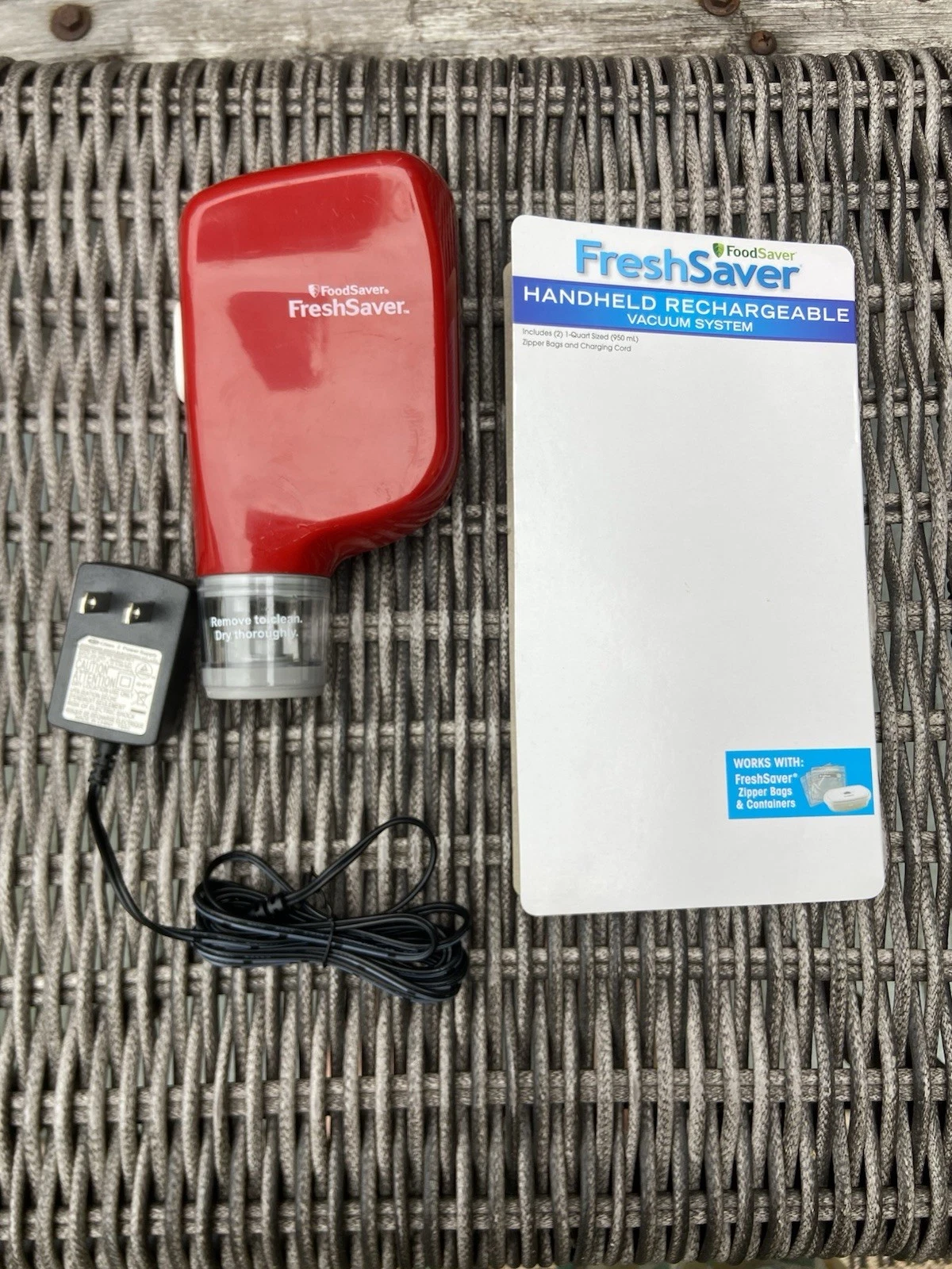 FoodSaver Vacuum Sealer FreshSaver Rechargeable Handheld Sealing System Red