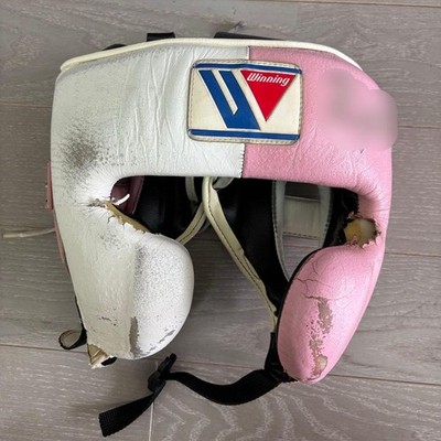 Winning ヘッドギア シルバー/ピンク Winning Boxing Headgear Pink/White Lace-Up Type Used | eBay