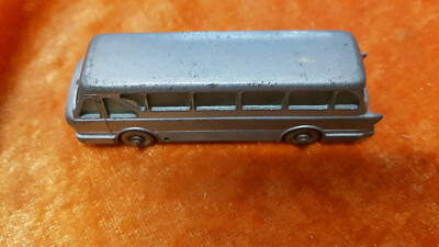 Matchbox 1-75 RW-40 Leyland Tiger Cach hellgraublaumetallic