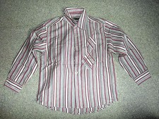 Taille 8 ans magnifique chemise TOUT COMPTE FAIT EXCELLENT ETAT