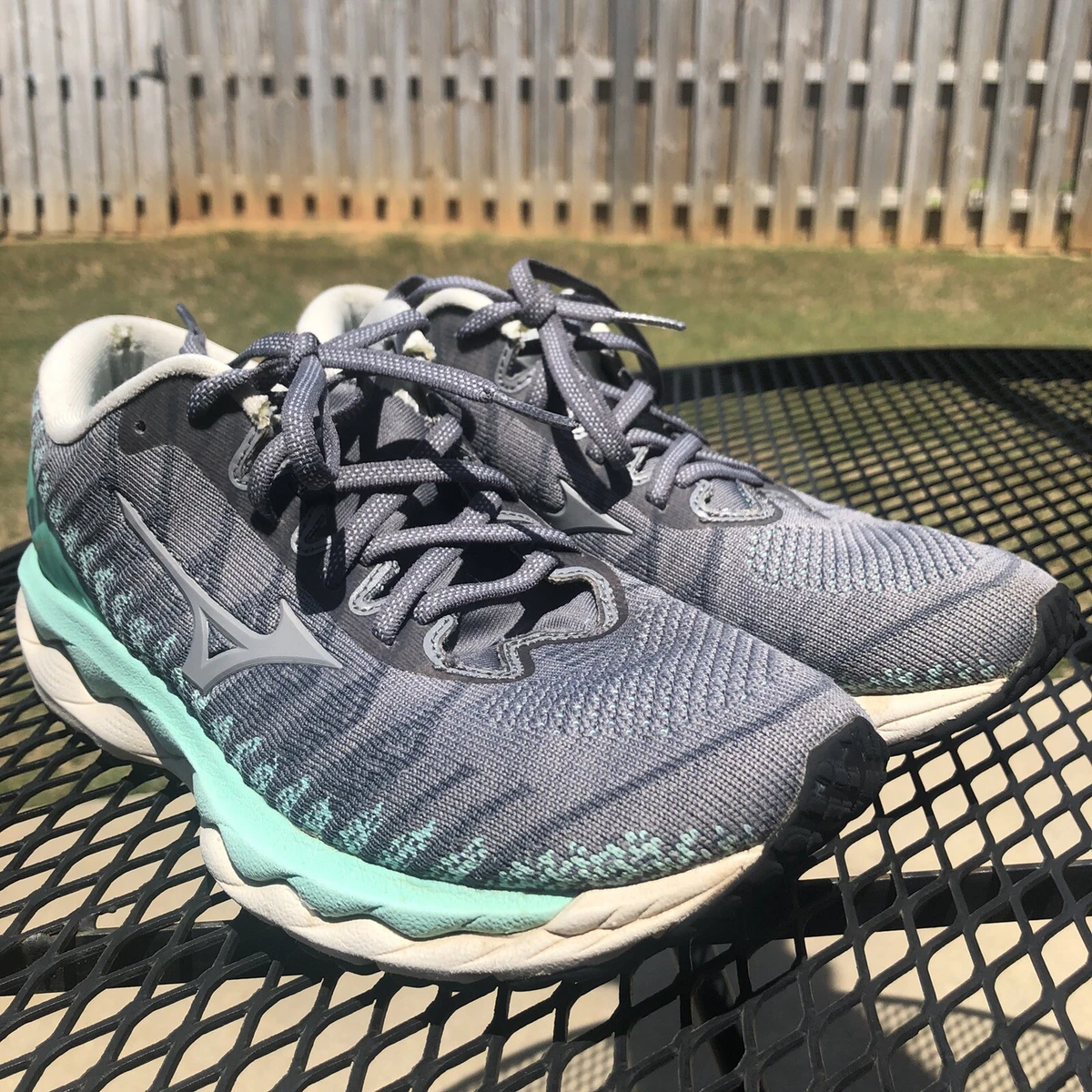 Mizuno sneakers womens grey sale