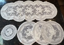 Collectible Beautiful Heritage Lace Doily Table Linen Off White set