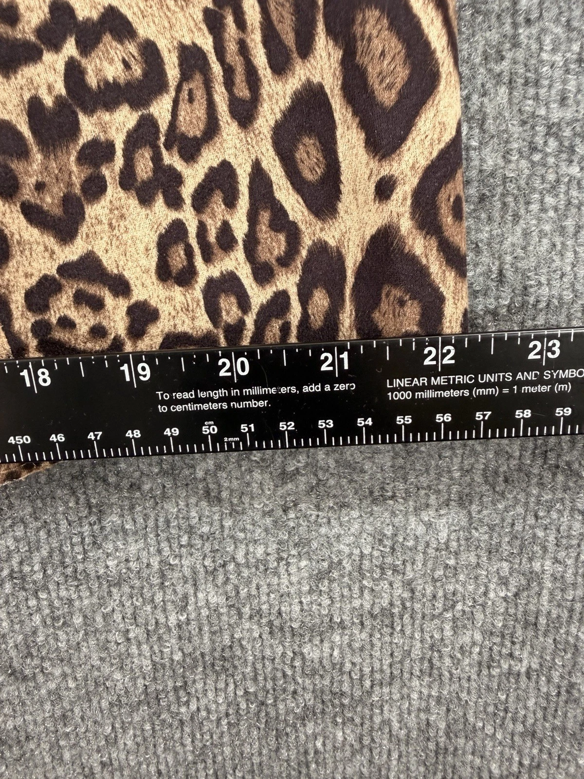 Chico's Leopard Print Fleece Zip Front Lined Vest Womens Size 2 Brown Black - product detail image 13