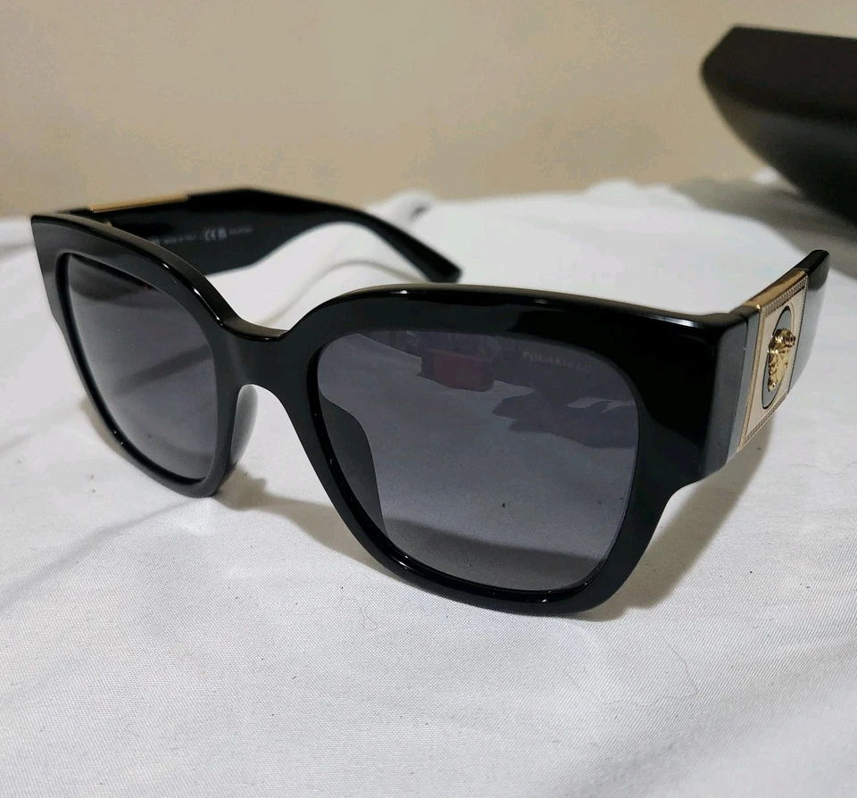Versace Sunglasses 4437-U GB1/T3 54-20 140 3P Black Frame W/ Case - Image 3 of 4