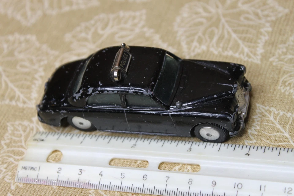 Vintage Corgi Riley Pathfinder Police Car - Image 2 of 4