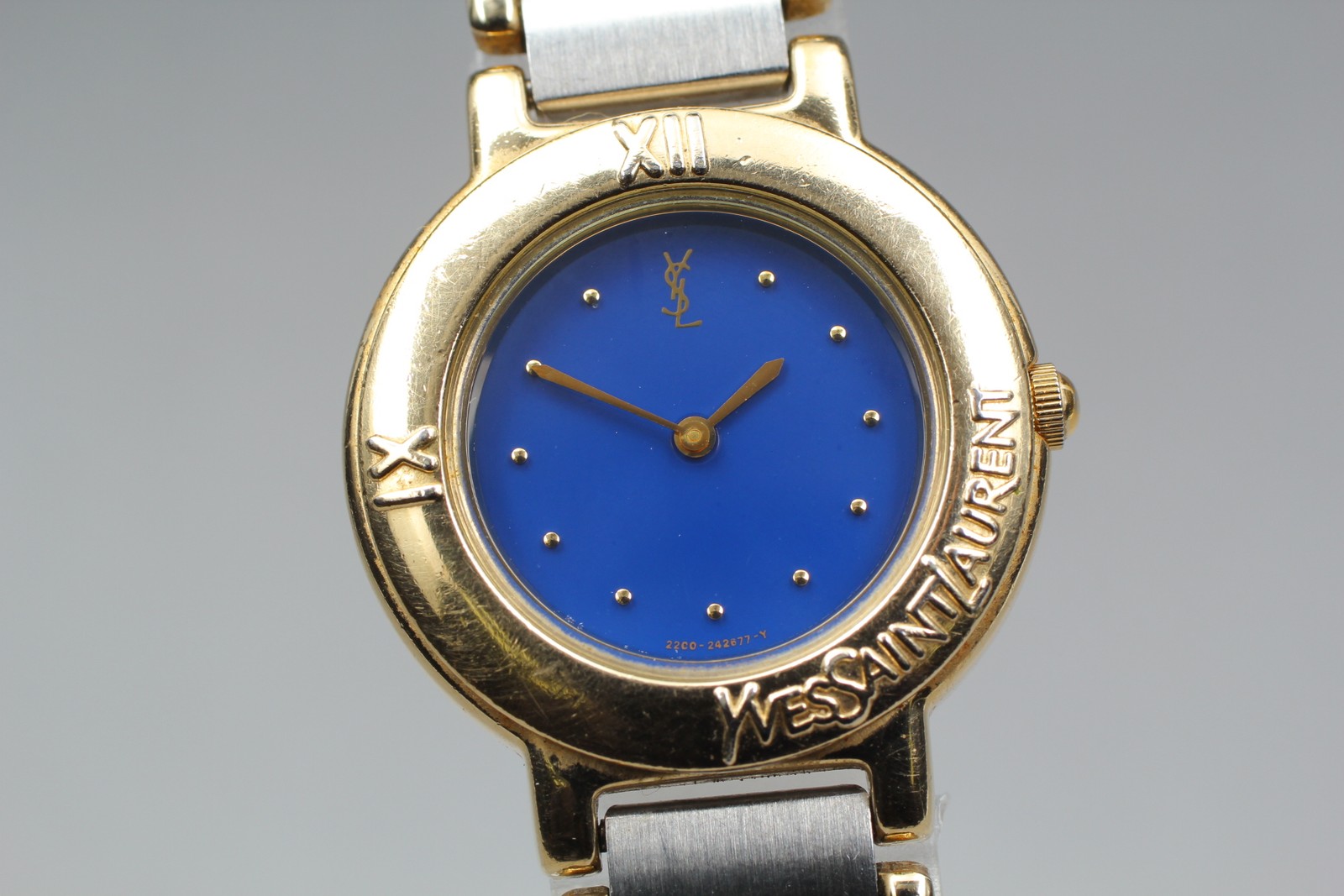 [Ecc+5] Orologio Donna Yves Saint Laurent 2200 229789 24mm Quadrante Blu dal GIAPPONE