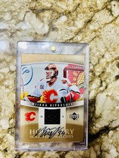 2006-07 Upper Deck Trilogy - Honorary Swatches Miikka Kiprusoff GOLD 22/25
