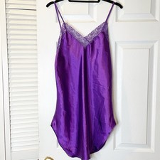 Vintage Victoria Secret Gold Label Chemise Nightie M Purple Lace Trim Whimsigoth