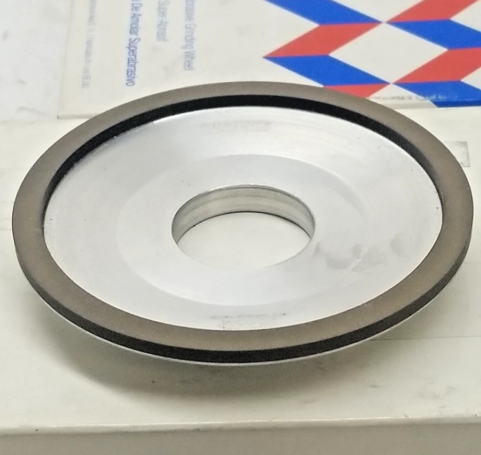 Колесо чашечное Norton Diamon SD180-R75B99-1/8 12A2 4 дюйма x 1/2 дюйма x 1 1/4 дюйма ME40745 сделано в США - Изображение 4 из 4