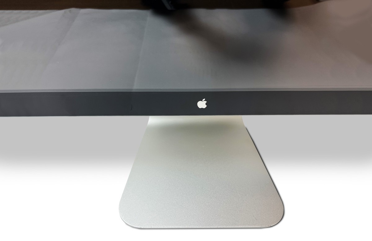 Apple Cinema Display 本体 ASCII.jp：アップル、27型ワイド液晶「LED Cinema Display」