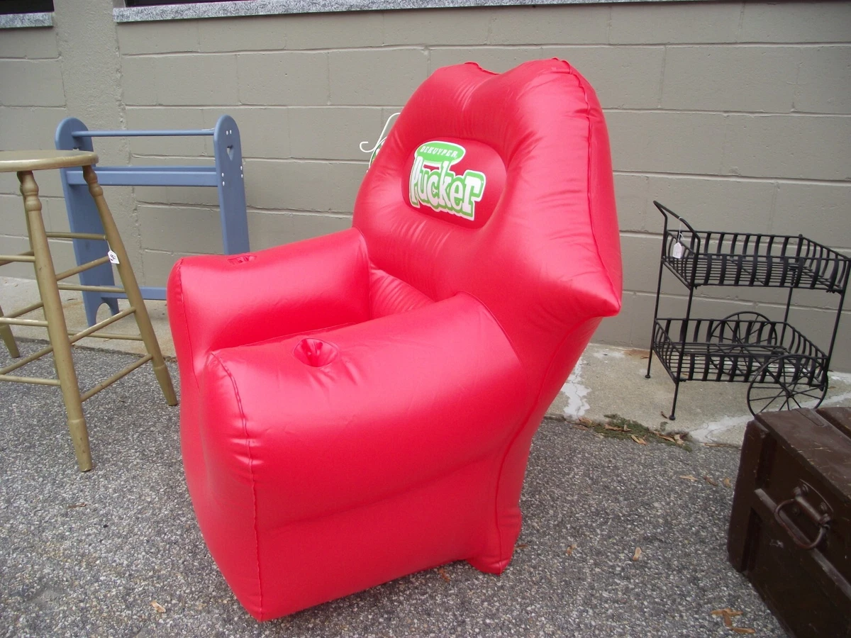 Dekuyper Liquor Pucker Hot Lips Inflatable Chair Full Size Cup