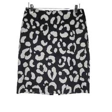 Carlisle Pencil Skirt 6 Black White Lined Career Classic Preppy Animal Print