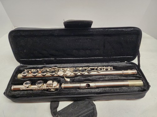  BERKELEY Student Universal Flute with Case 