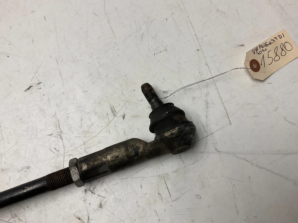 2014 Volkswagen Passat Dirección Delantera Piñón de Barra de Acoplamiento OEM. Foto 3 de 4