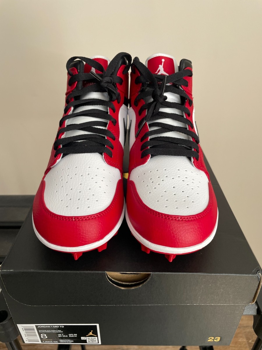 Jordan 1 Mid TD Cleat Chicago Size 8 FJ6805-106 Red Alpha
