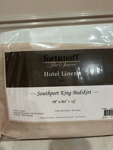 NWT Fortunoff The Source Hotel Linens Southport Green Silk Blend King Bedskirt