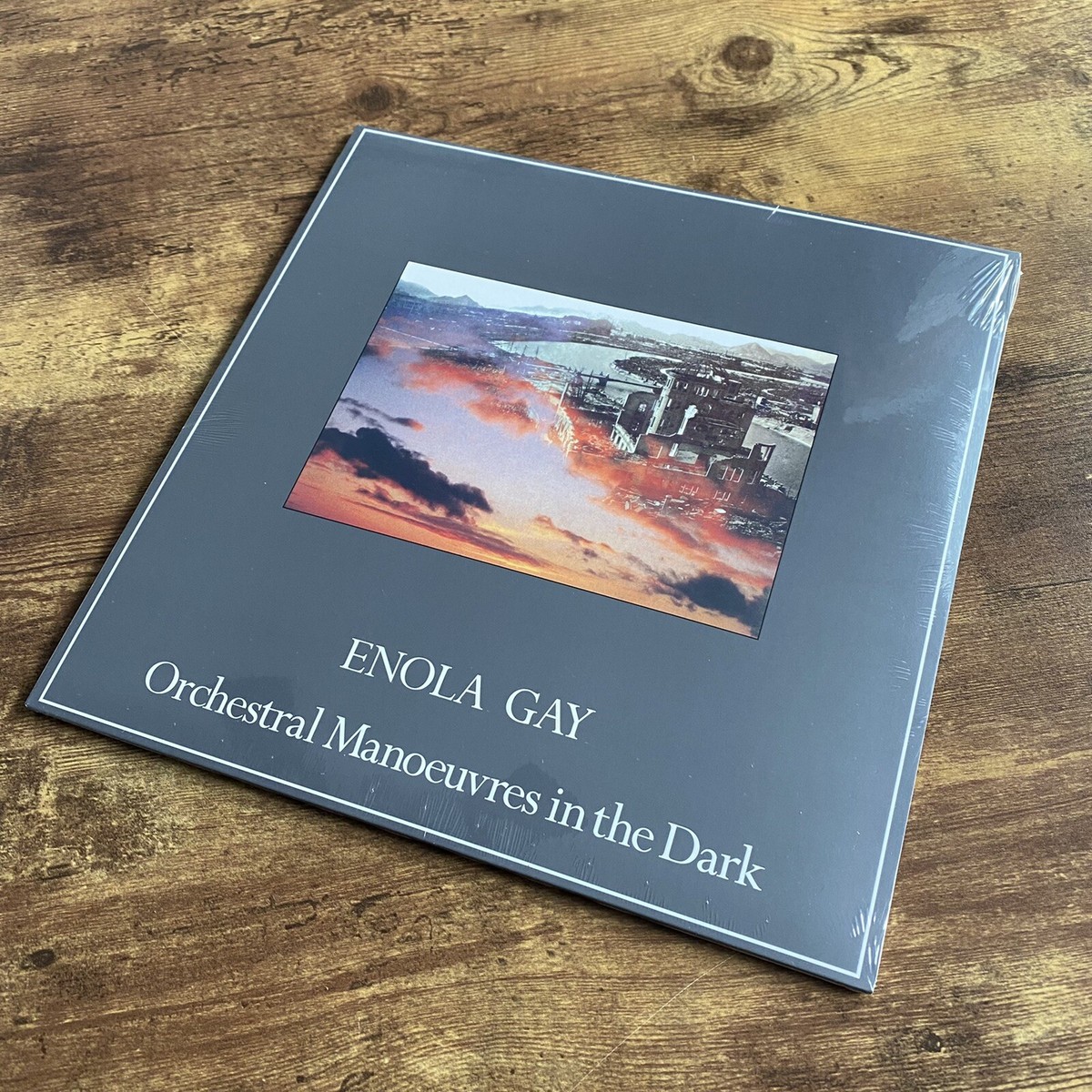 ORCHESTRAL MANOEUVRES IN THE DARK Enola Gay OXBLOOD red