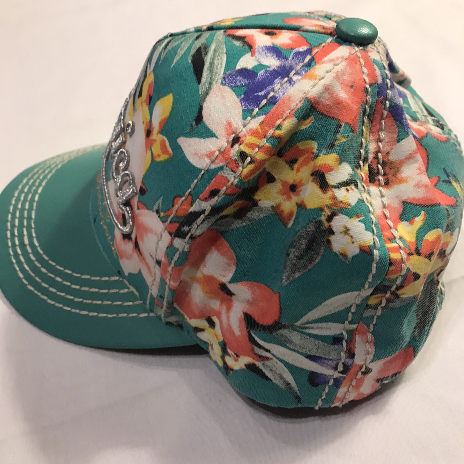 Authentic Brand Surf Classic Jamaica One Love Flower … Gem