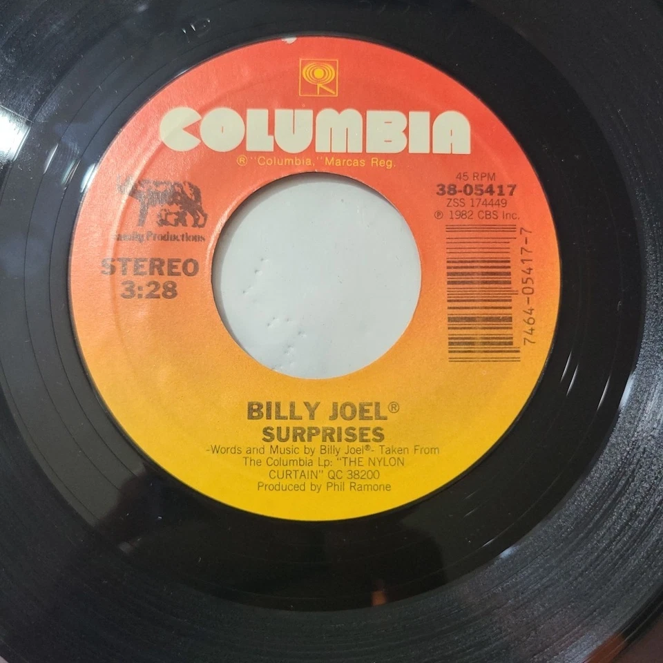Billy Joel ~ You're Only Human/ Surprises ~ Columbia 45 RPM Record Foto 4 de 4