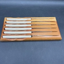 Vintage CATTARAUGUS CUTLERY Set of 6 Butter Dinner Knives Ivory Acrylic Handles