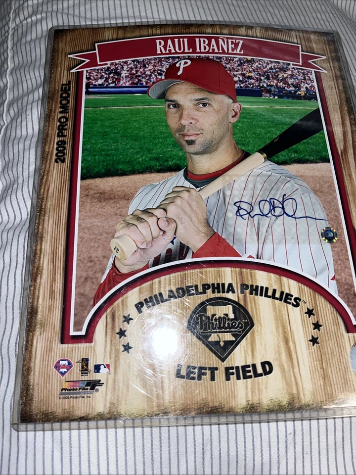RAUL IBANEZ PHILLIES 2009 MODELO PROFESIONAL FOTO AUTÓGRAFO MLB Autenticado Foto 3 de 4