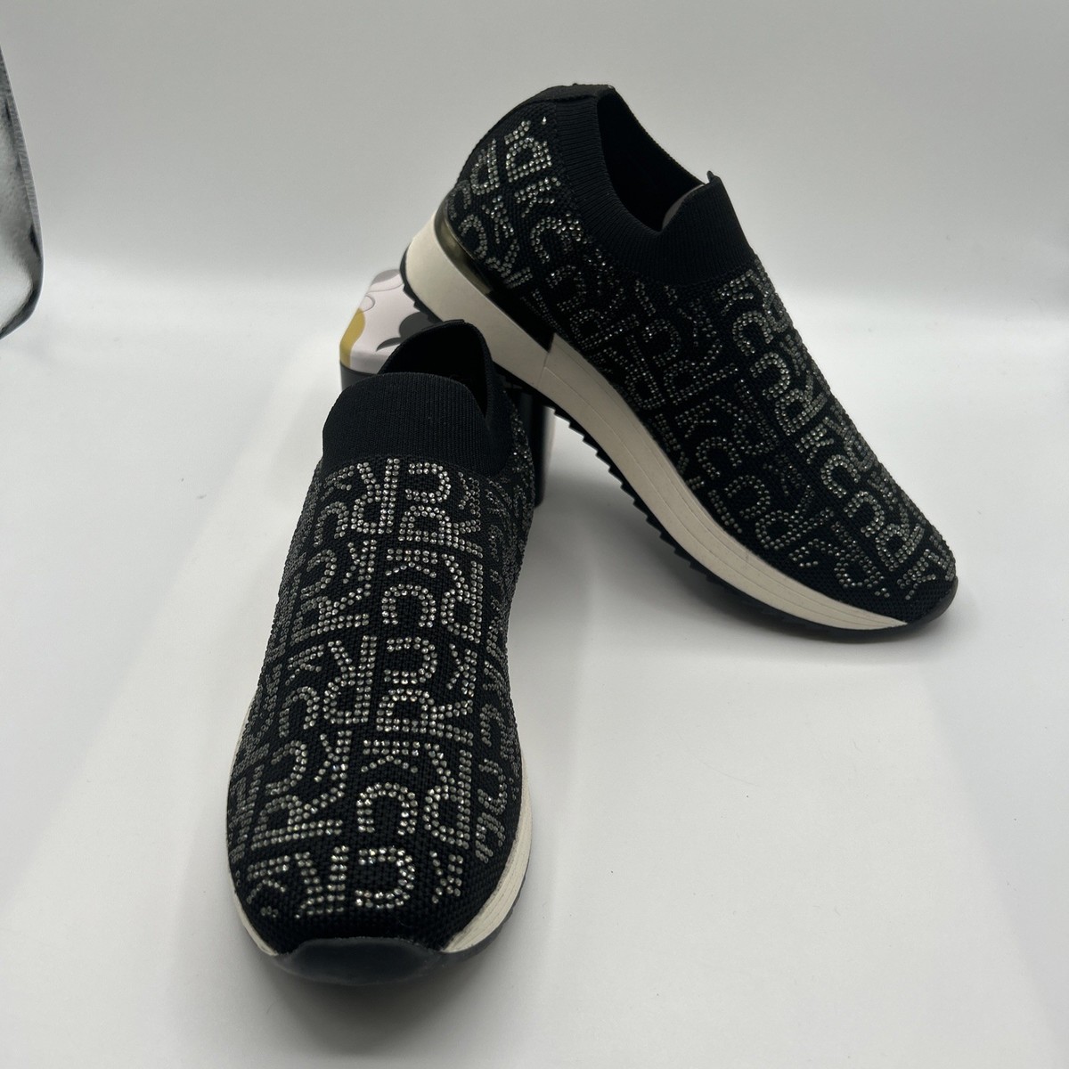 KENNETH COLE REACTION Women display picture 1